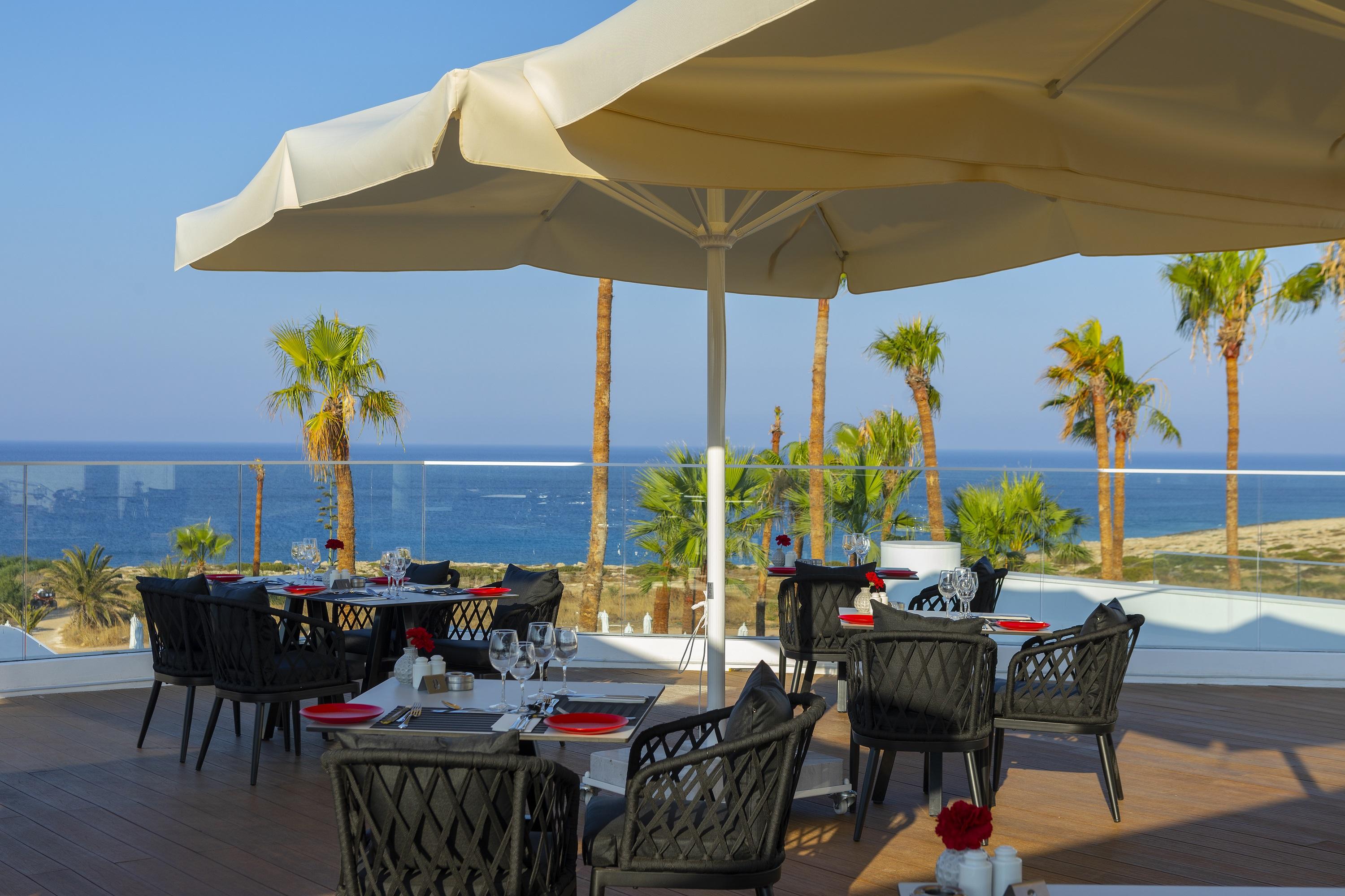 Leonardo Crystal Cove Hotel & Spa - Adults Only Protaras Buitenkant foto