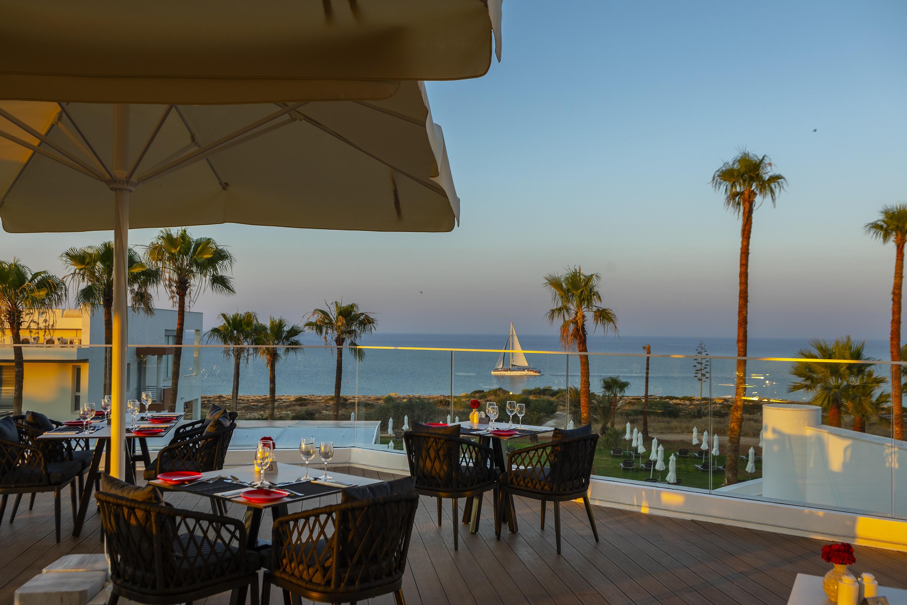 Leonardo Crystal Cove Hotel & Spa - Adults Only Protaras Buitenkant foto